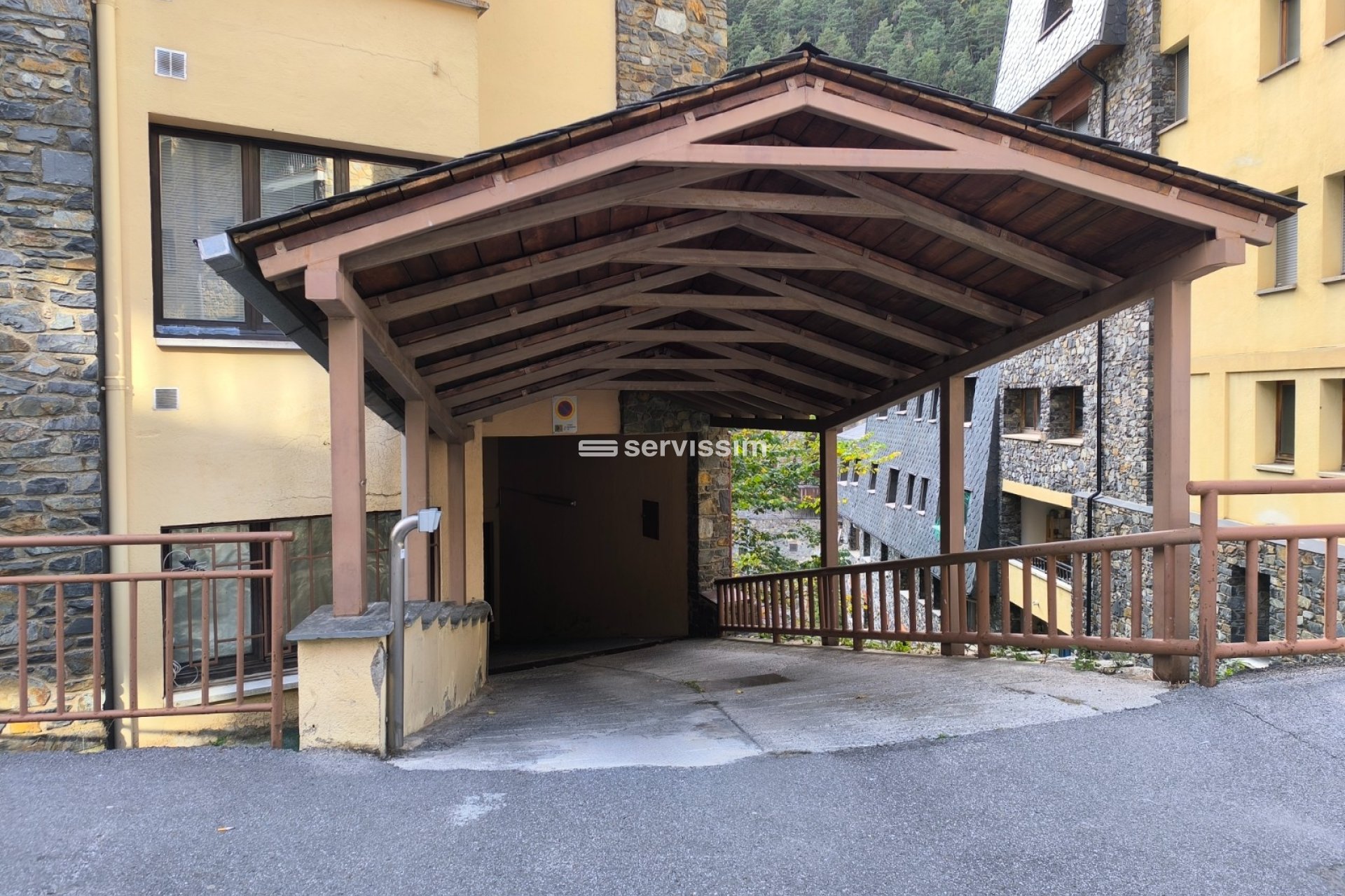 Alquiler - Apartamento / piso - Arinsal