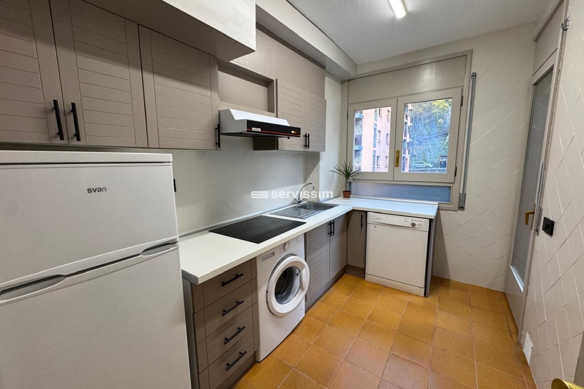 Alquiler - Apartamento / piso - Arinsal