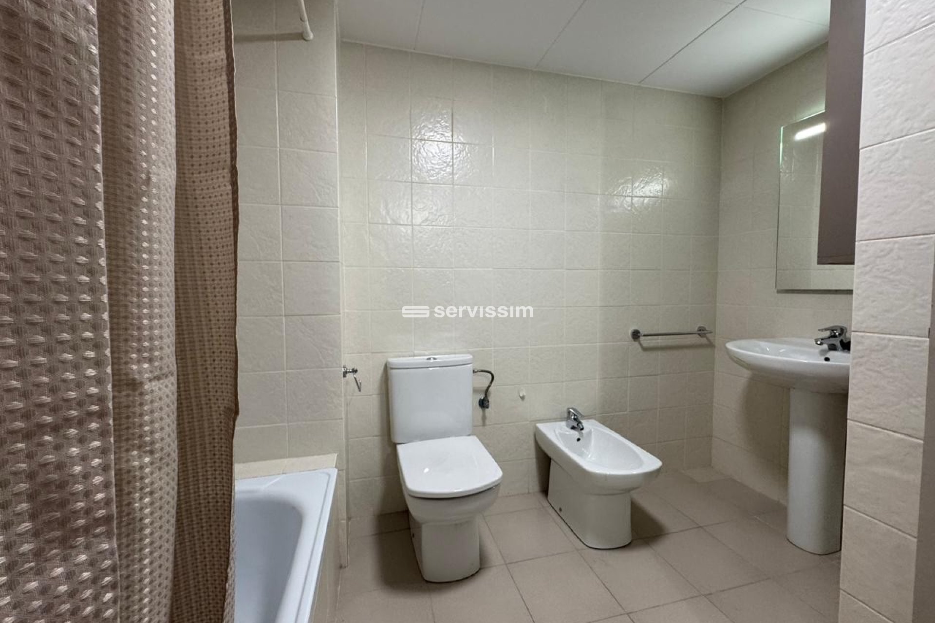 Alquiler - Apartamento / piso - Arinsal