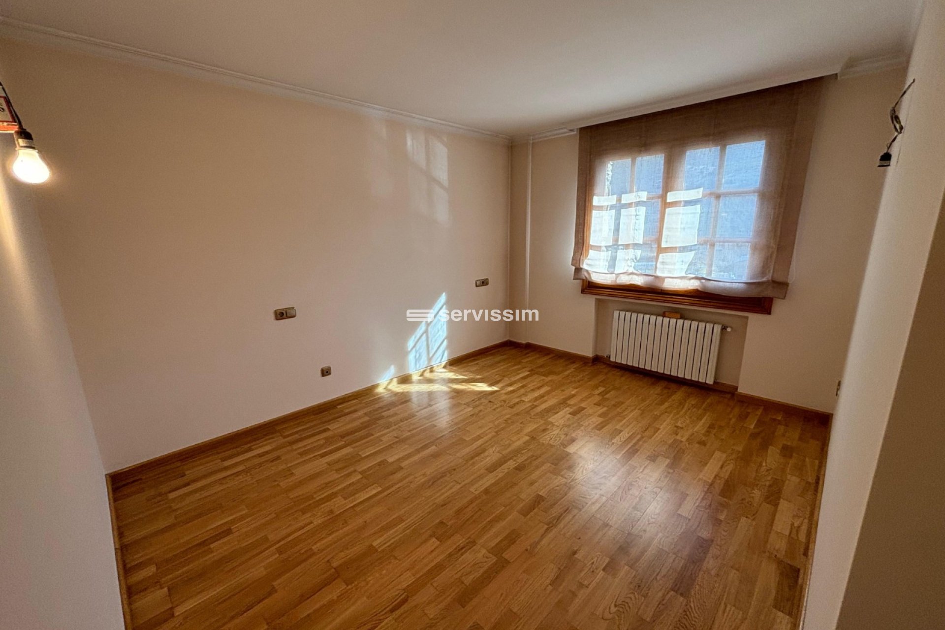 En venda - Apartament / pis - Sispony