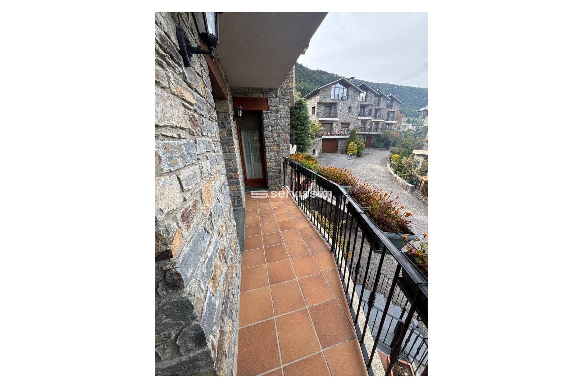 En venta - Casa Adosada - Sispony