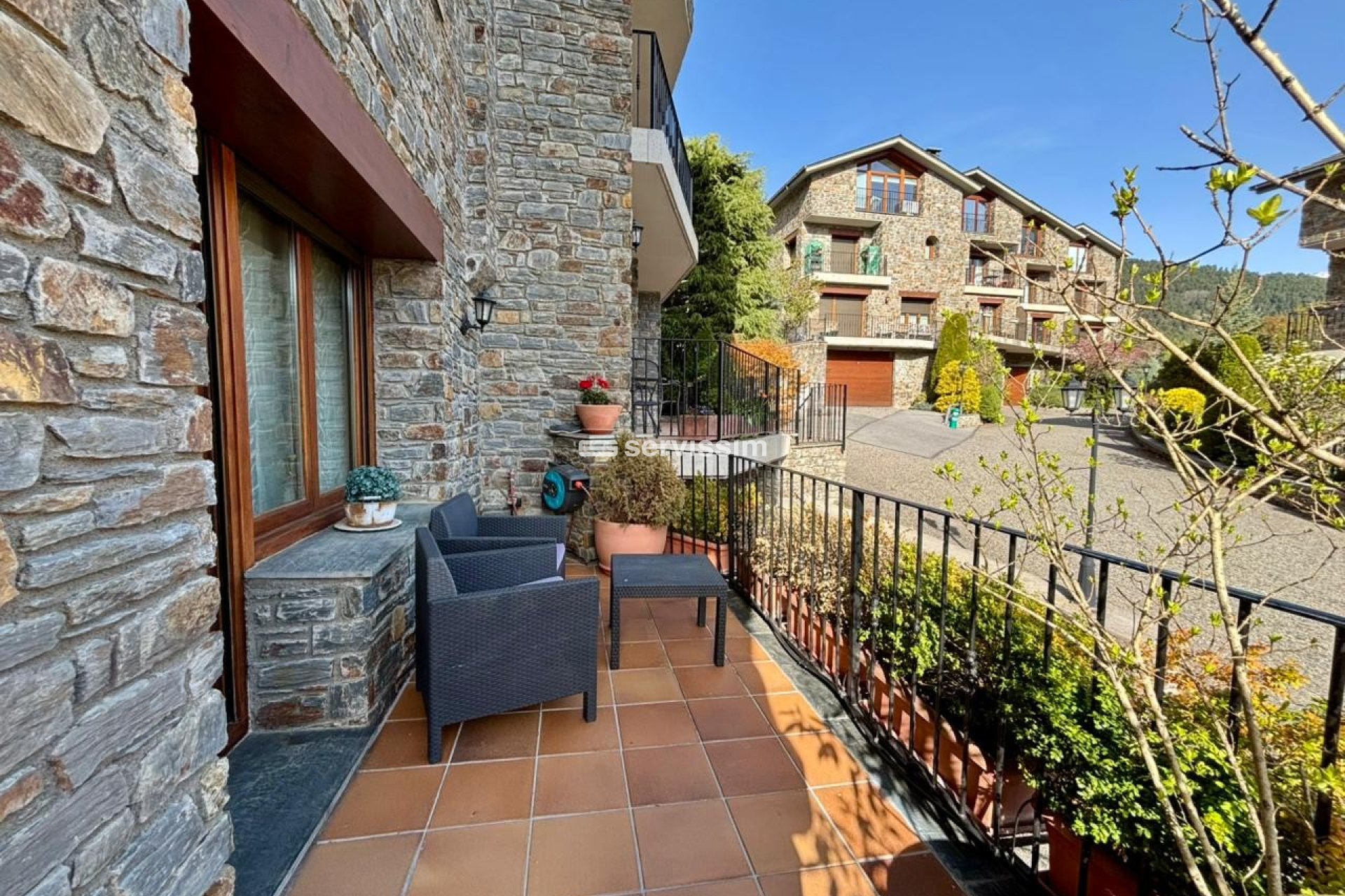 En venta - Casa Adosada - Sispony