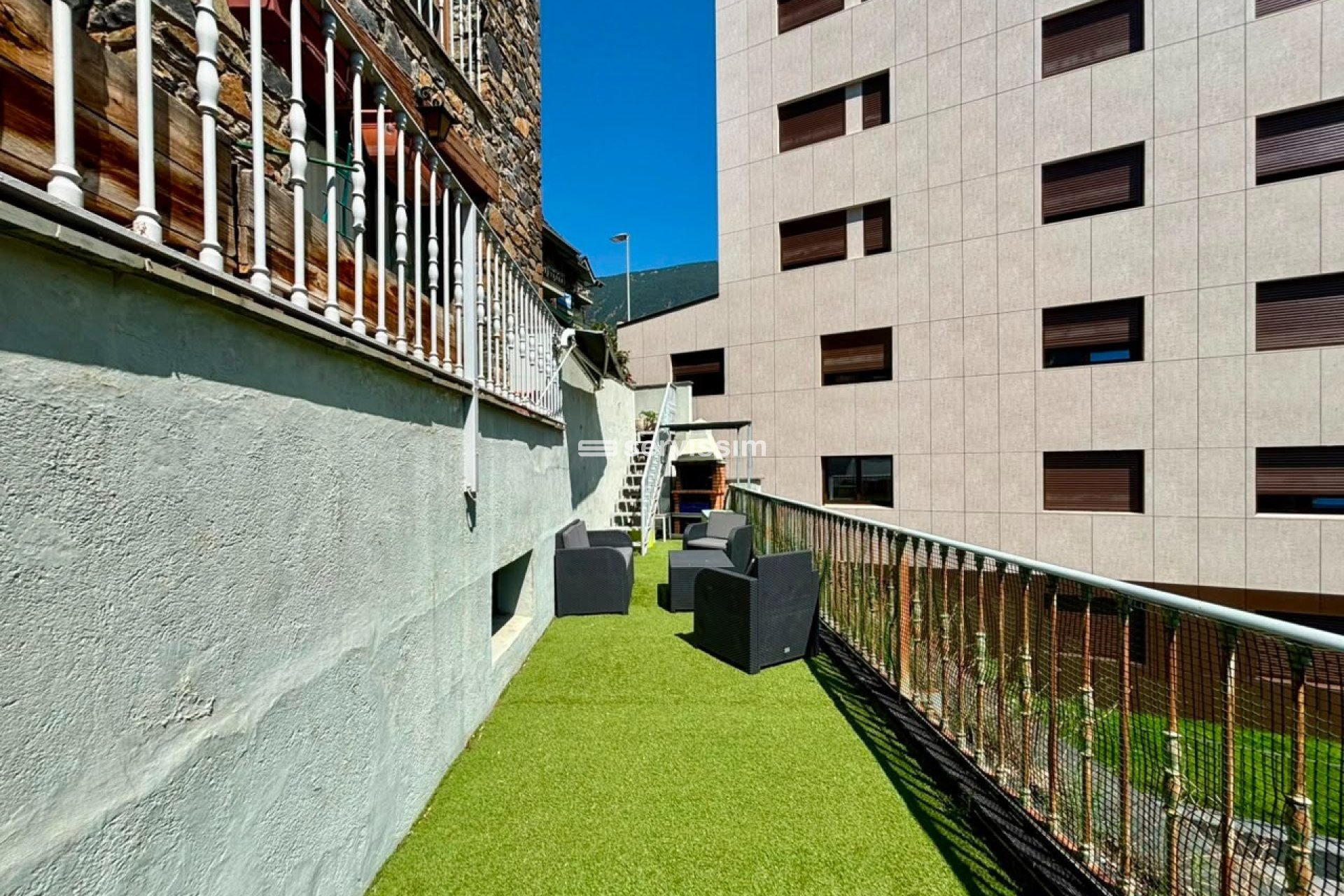 For sale - Apartment / flat - Town centre