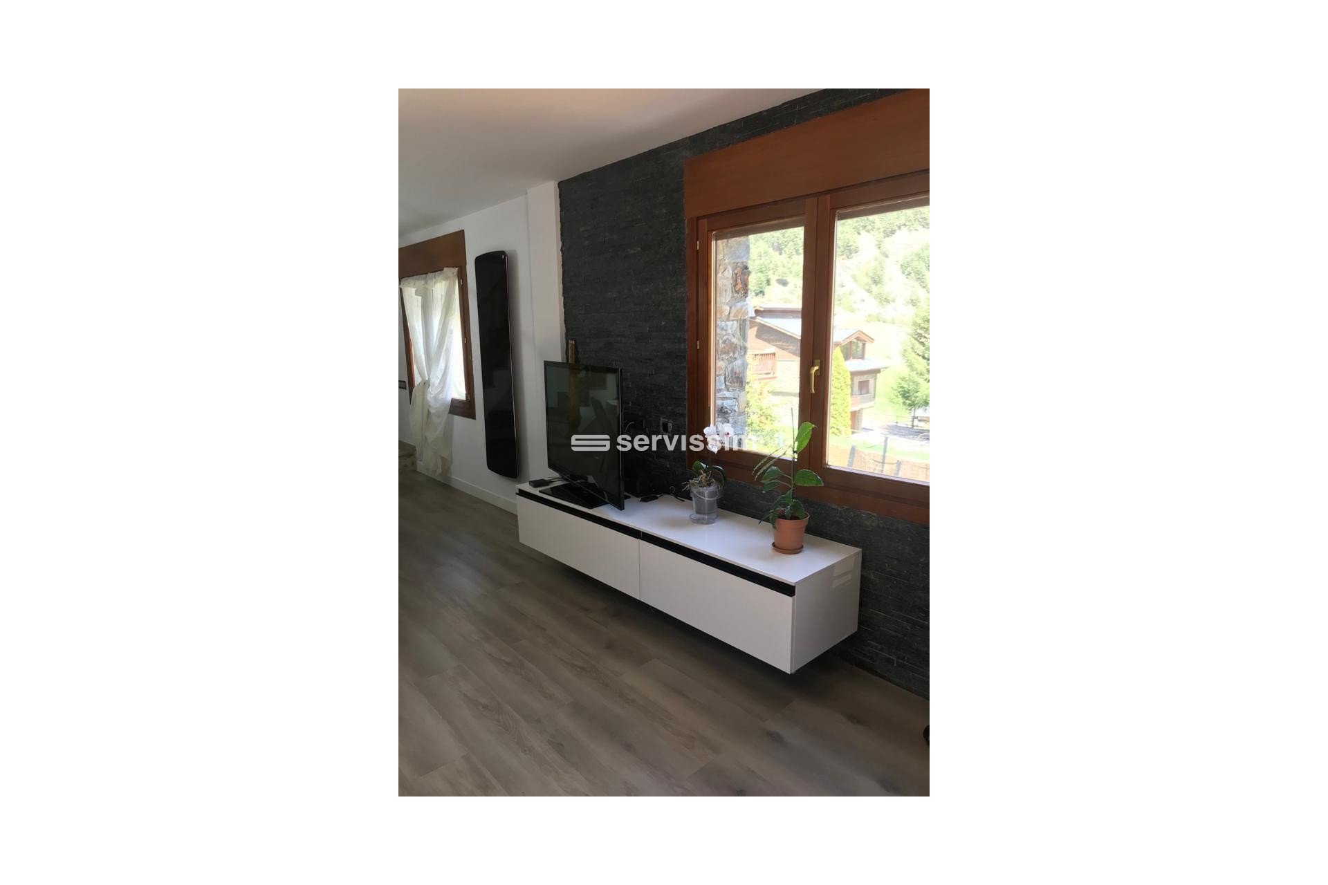 For sale - Detached house - Pal