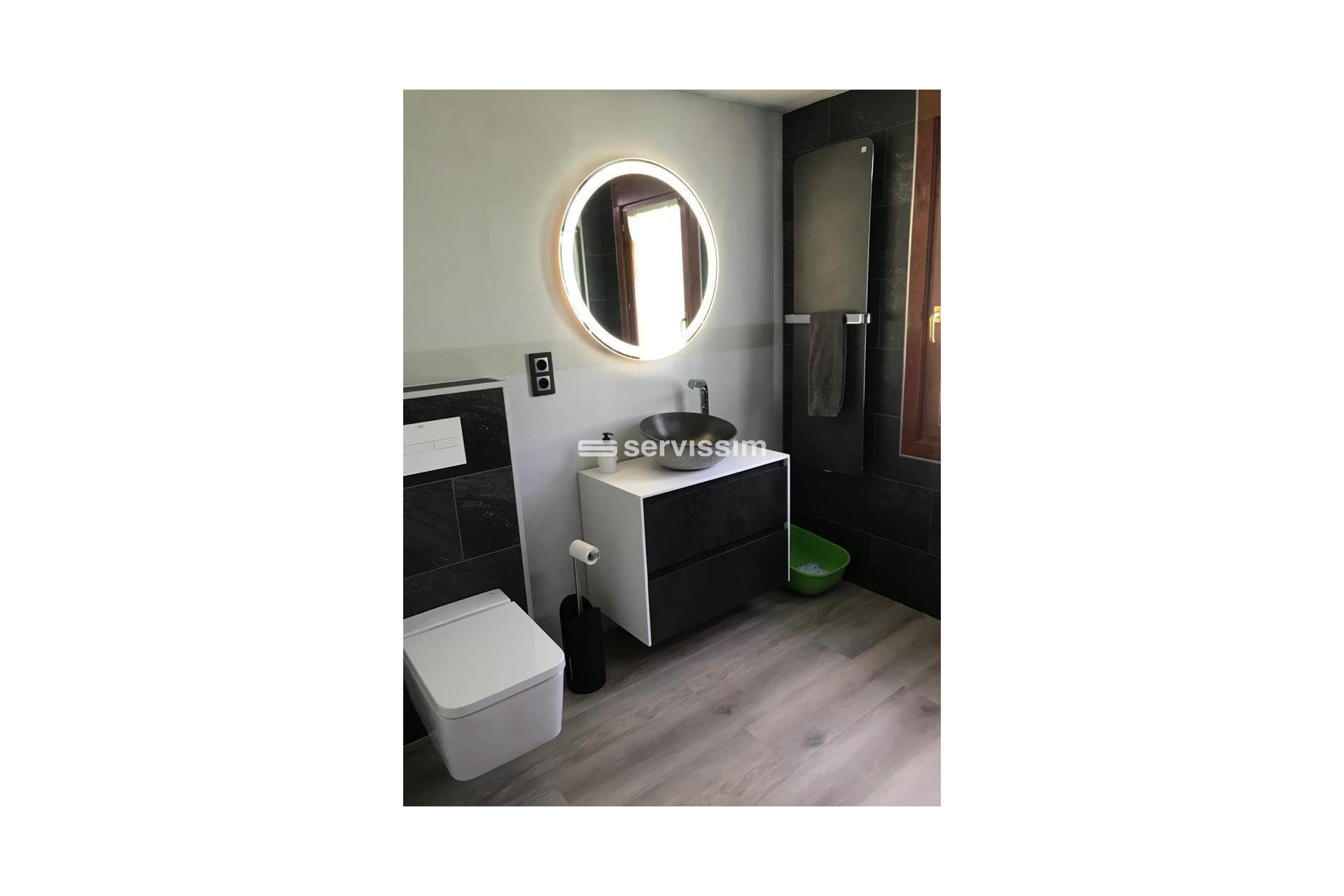 For sale - Detached house - Pal