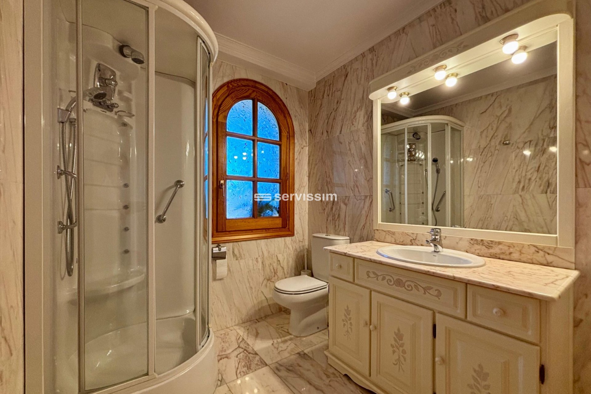 For sale - Detached house - Sispony