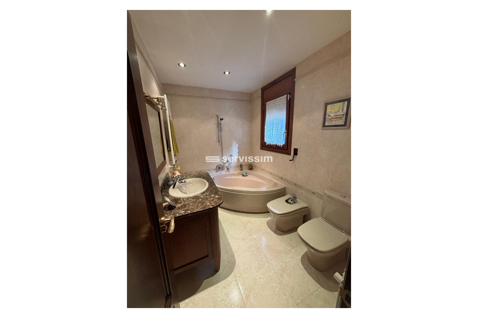 For sale - Semi-detached house - Sispony