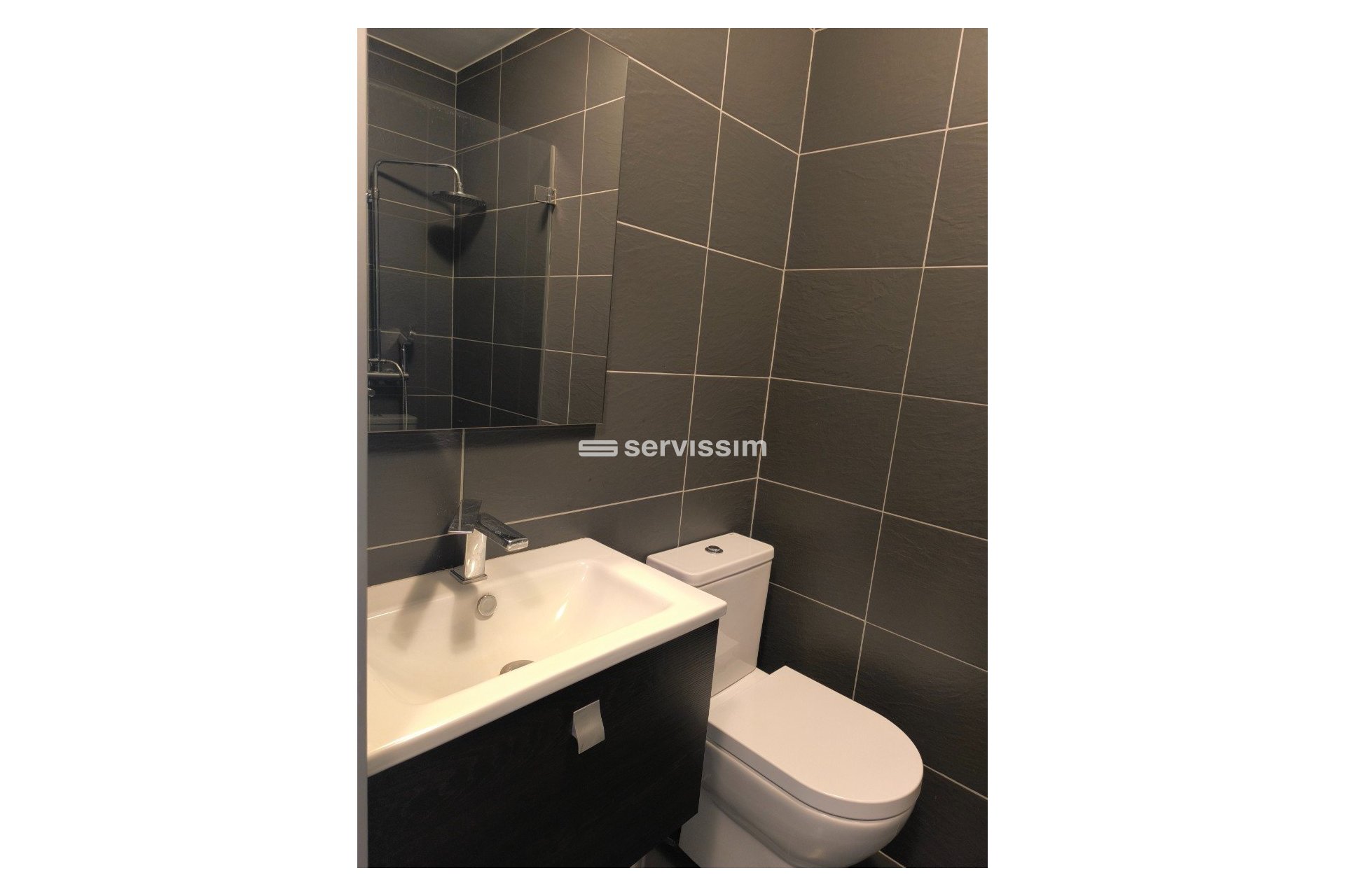 Lloguer  - Apartament / pis - Centre vila