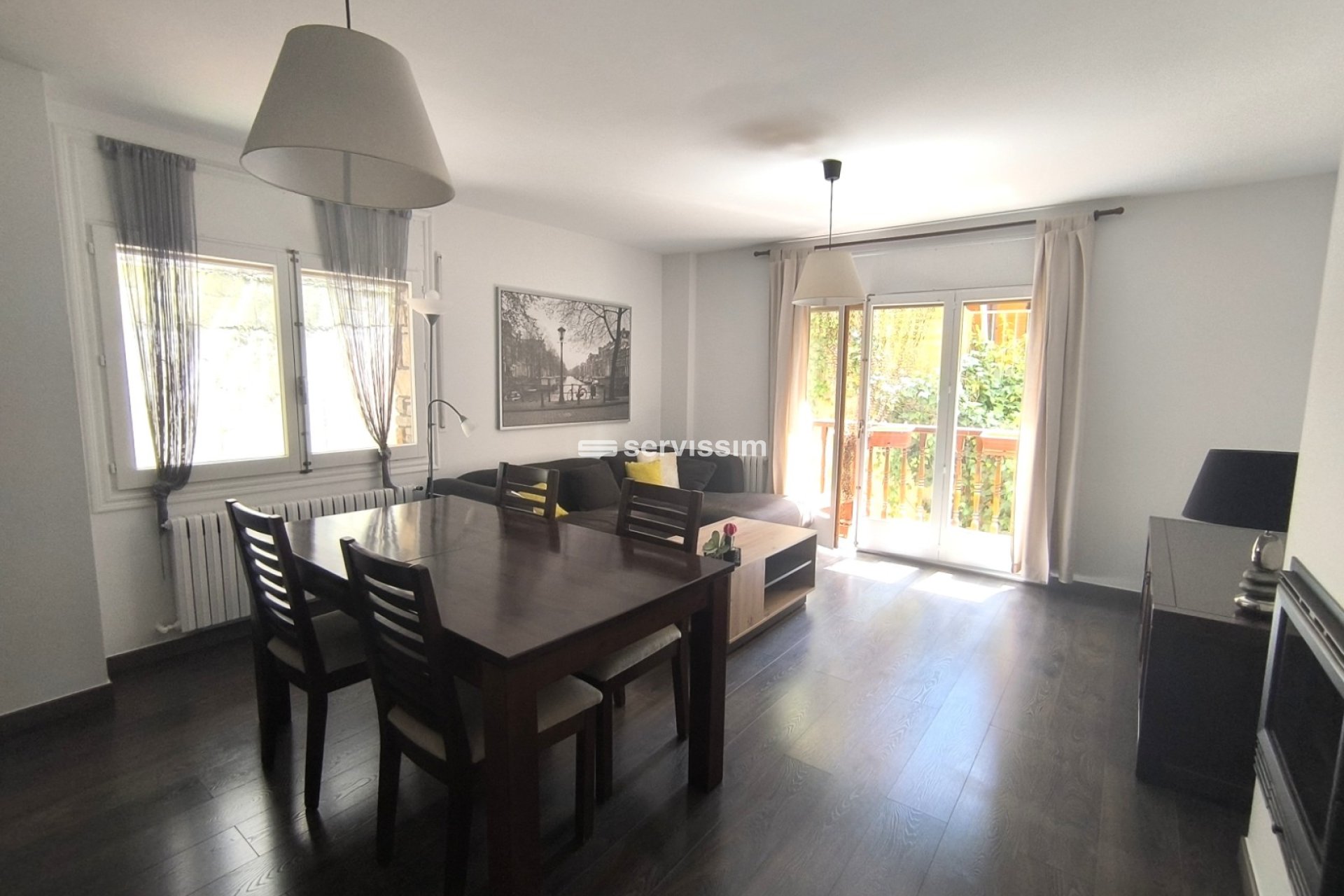 Lloguer  - Apartament / pis - Centre vila