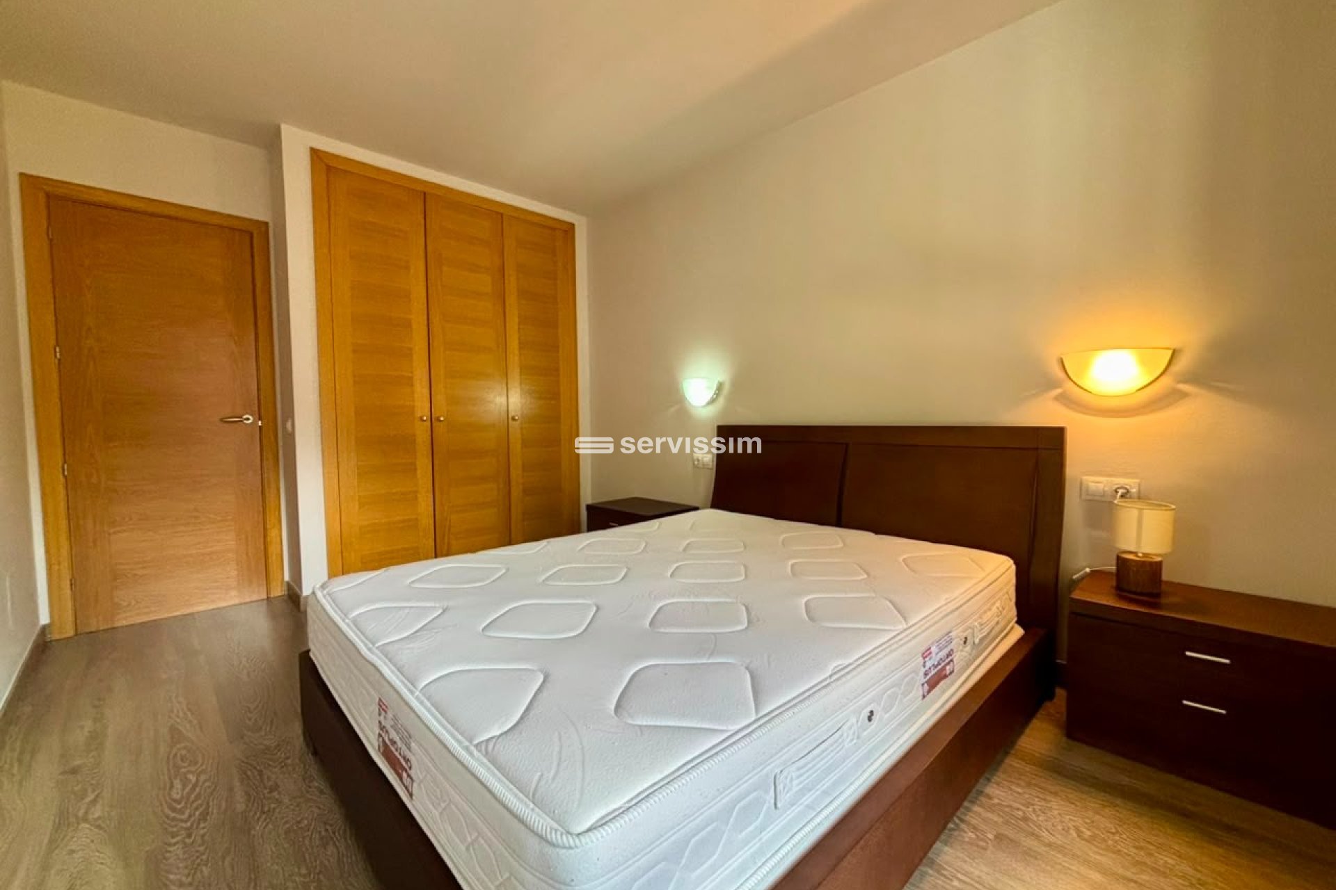 Lloguer  - Apartament / pis - Centre vila
