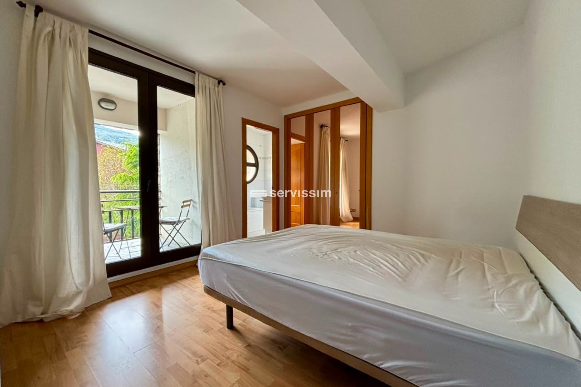 Lloguer  - Apartament / pis - Centre vila