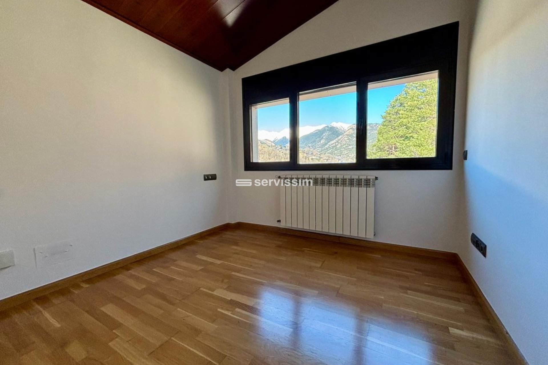 Lloguer  - Àtic - Anyós