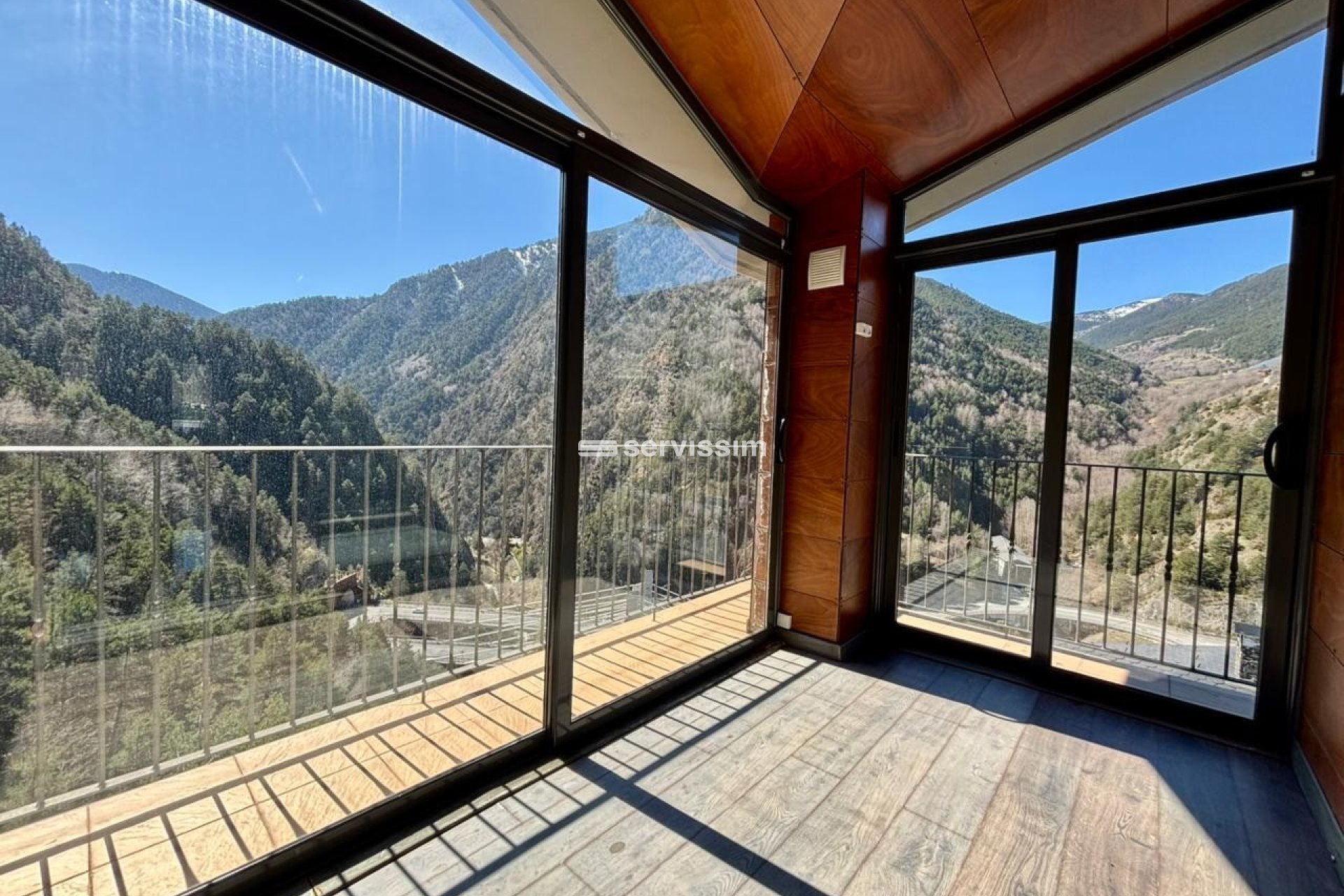 Lloguer  - Àtic - Anyós