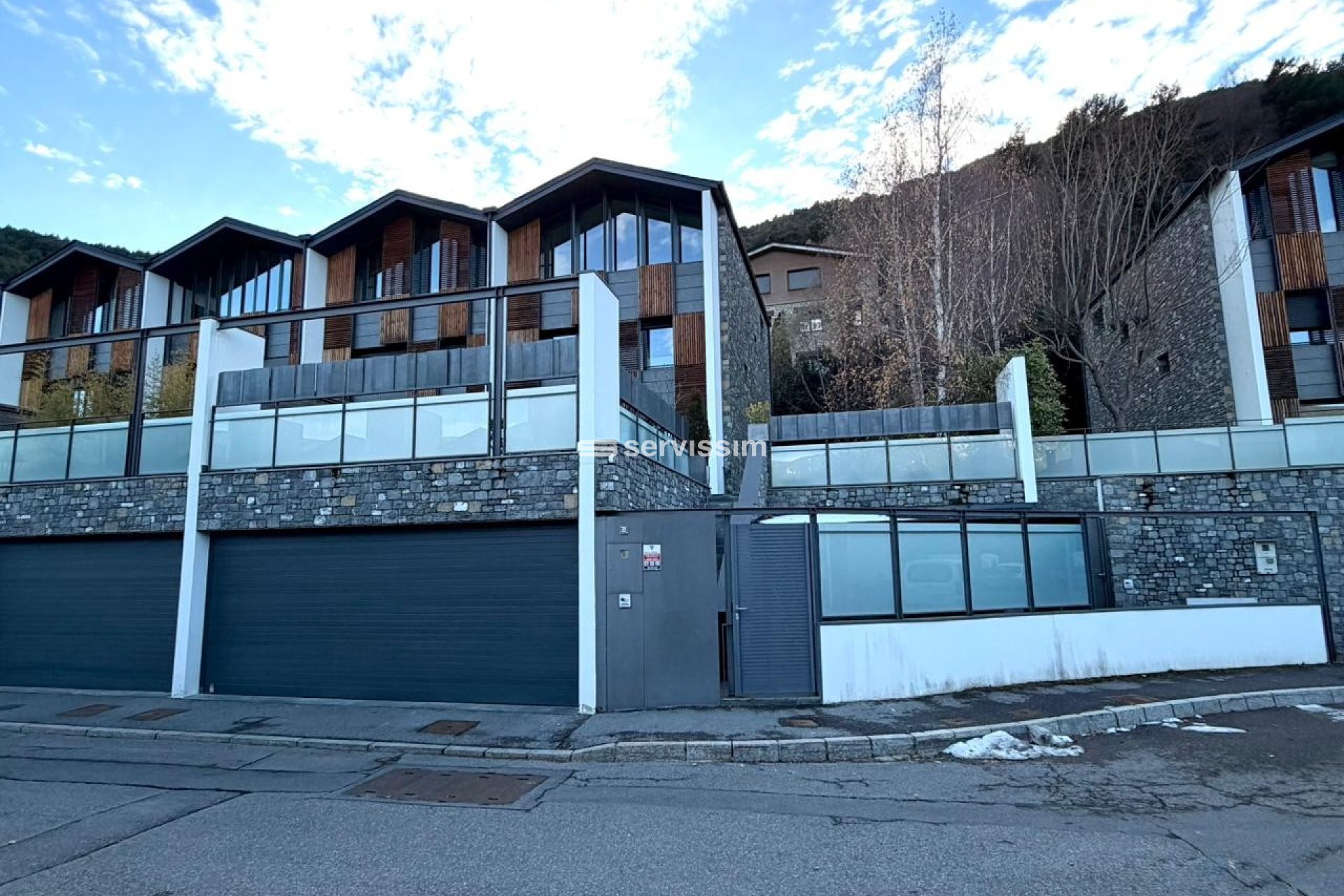 Lloguer  - Casa Adossada - Escás - Escàs