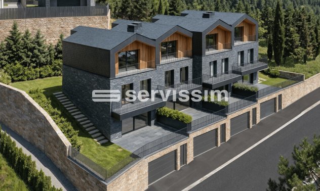Maison Mitoyenne - Achat - Centre ville - 2542