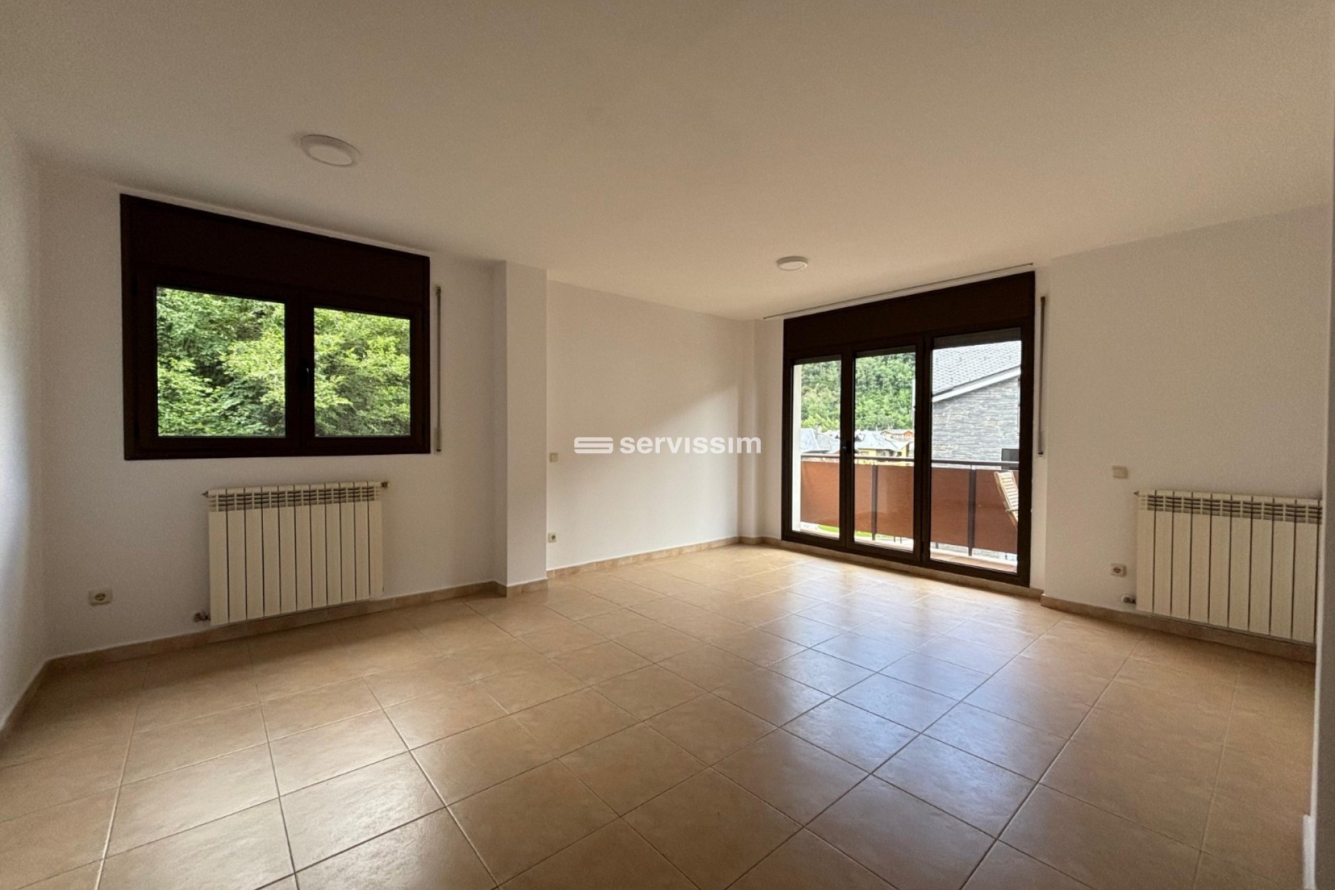 Rental - Apartment / flat - La Cortinada