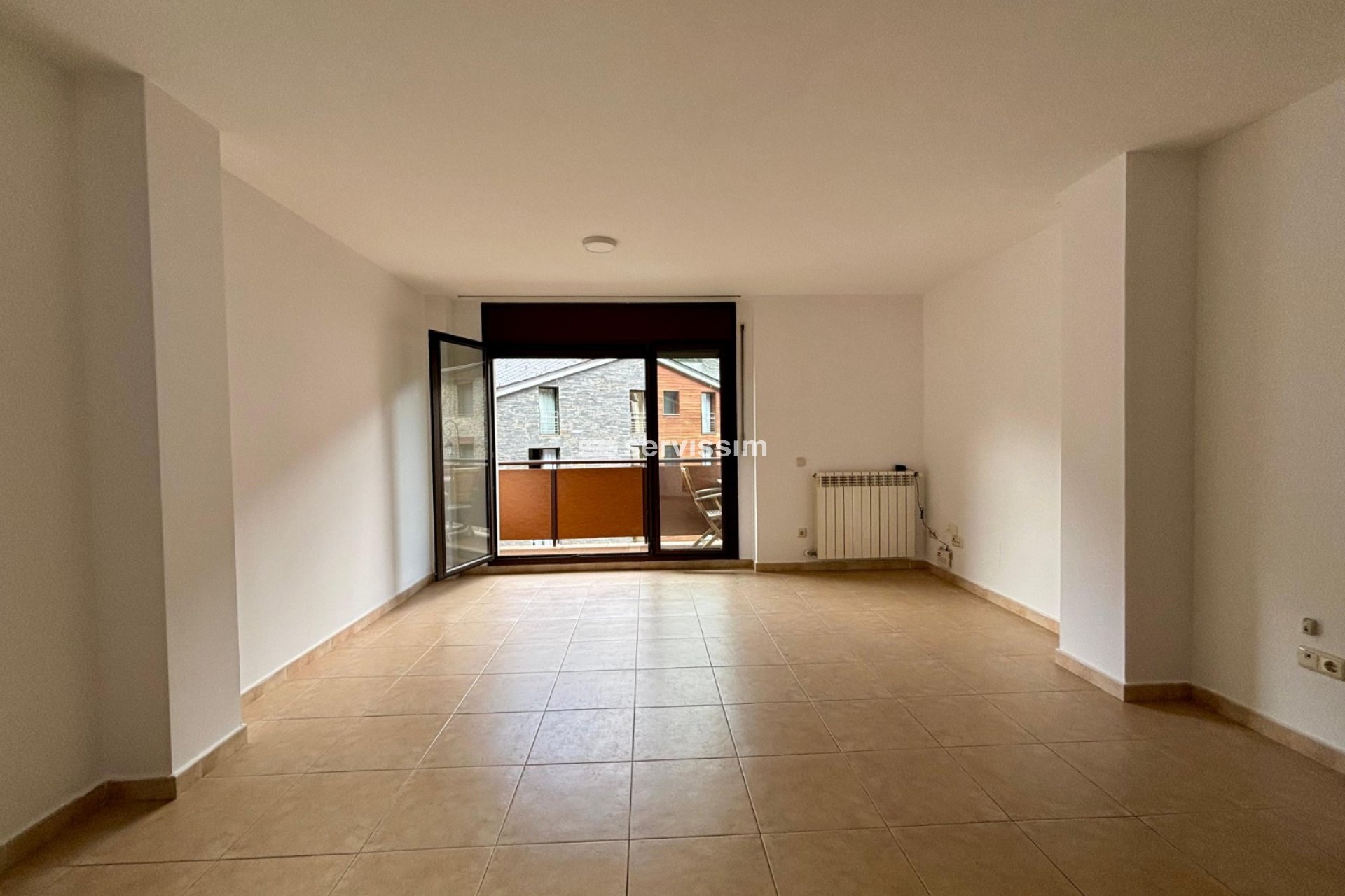 Rental - Apartment / flat - La Cortinada