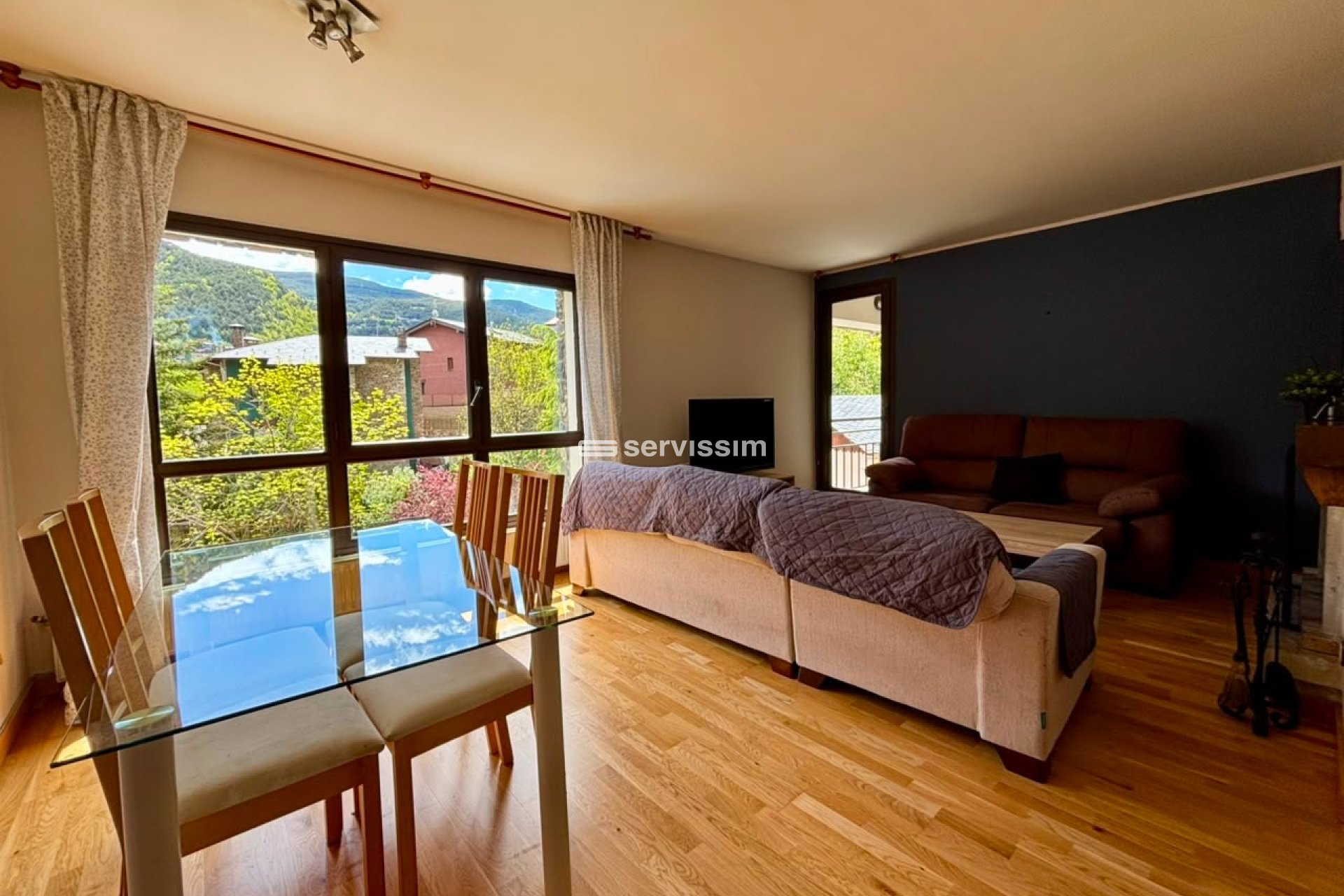 Rental - Apartment / flat - Town centre