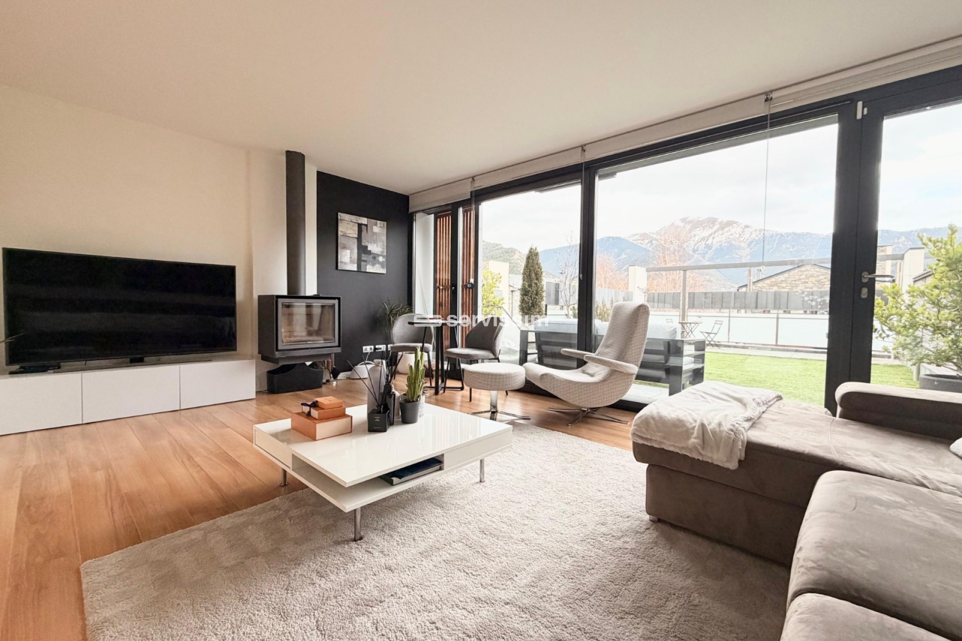 Rental - Semi-detached house - Escás - Escàs