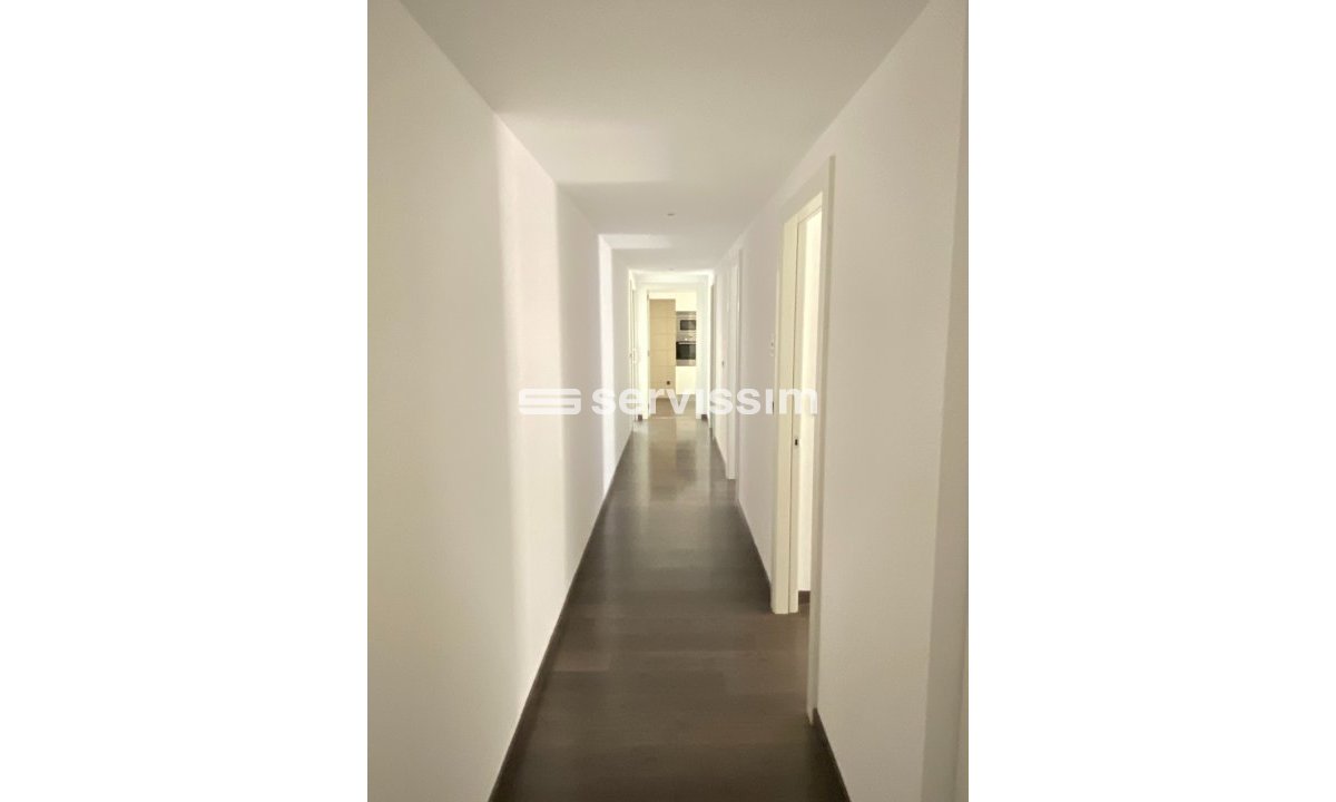 En venda - Apartament / pis - Centre vila