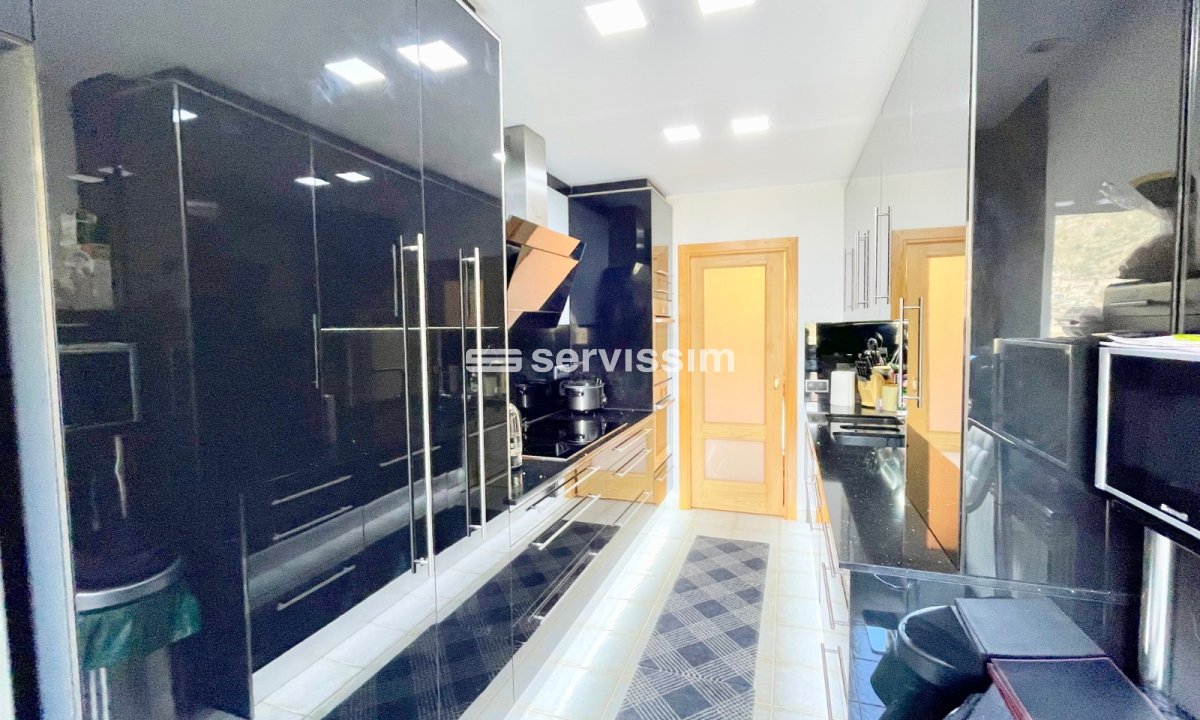 Ático en venta en Escaldes Engordany, 3 habitaciones, 167 metros