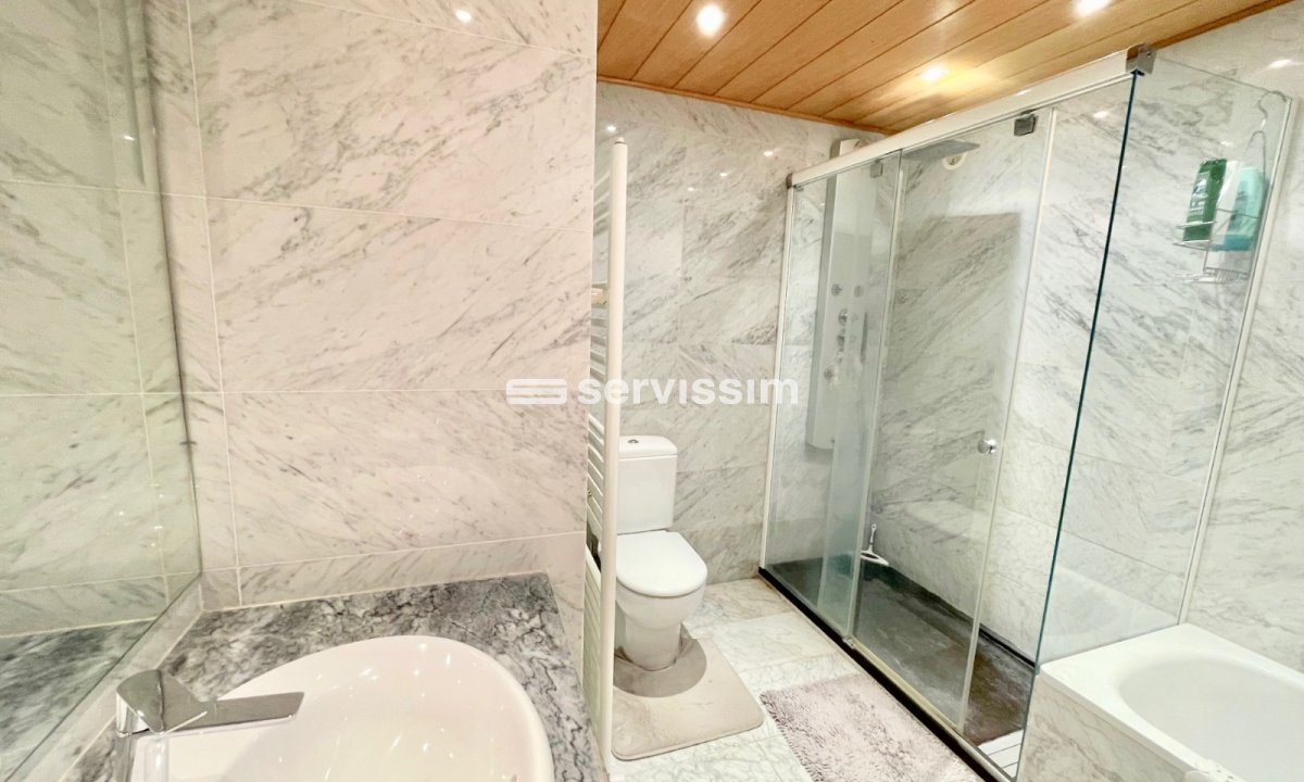 Ático en venta en Escaldes Engordany, 3 habitaciones, 167 metros