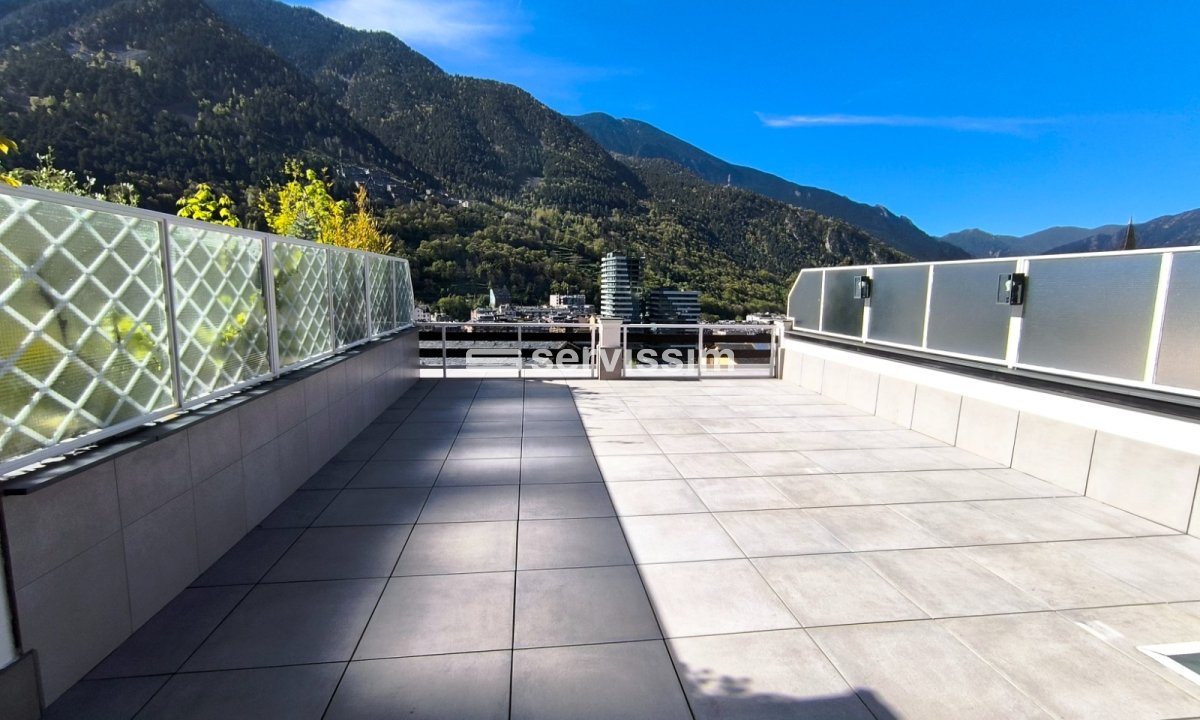 Pis de lloguer a Escaldes Engordany, 3 habitacions, 100 metres