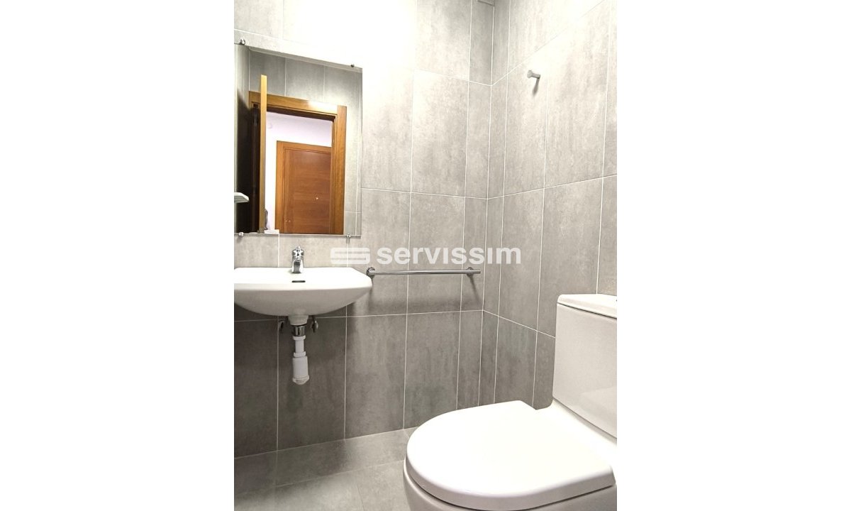 Pis de lloguer a Escaldes Engordany, 3 habitacions, 100 metres