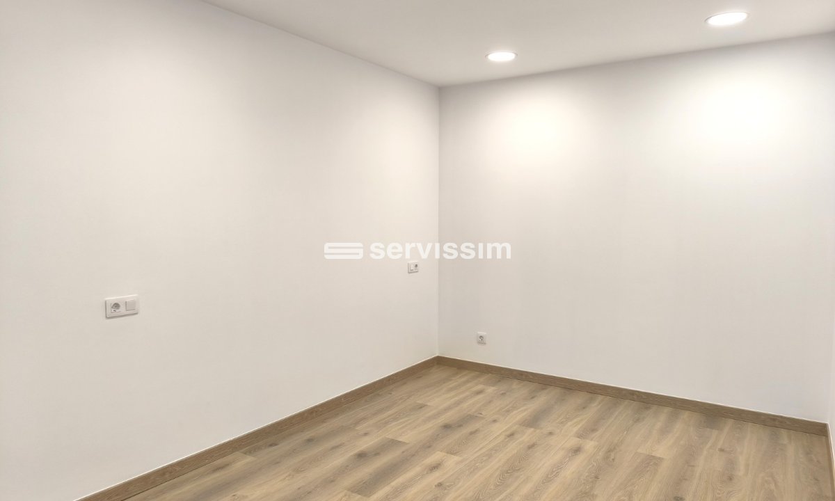 Pis de lloguer a Escaldes Engordany, 3 habitacions, 100 metres