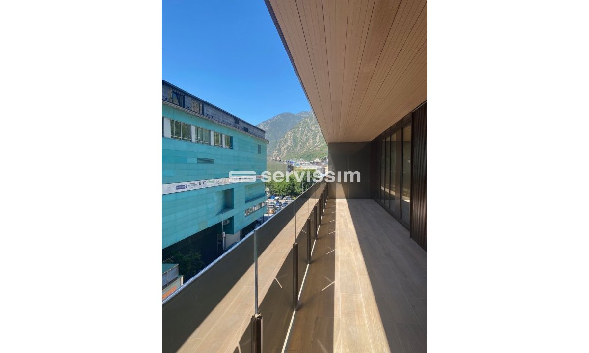 Pis de lloguer a Escaldes Engordany, 3 habitacions, 138 metres
