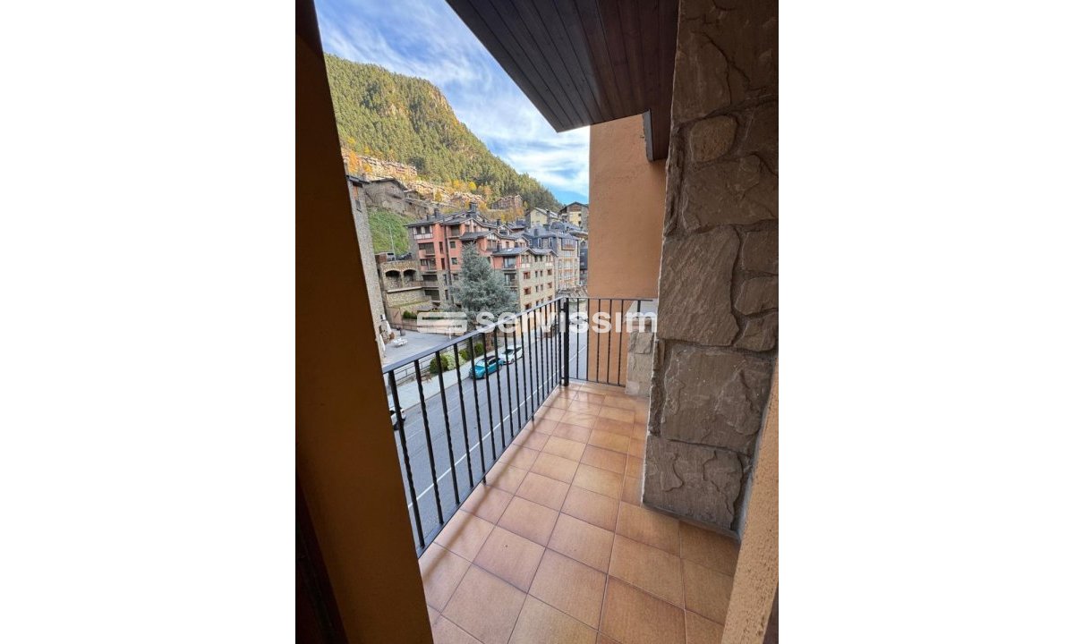 Alquiler - Apartamento / piso - Arinsal