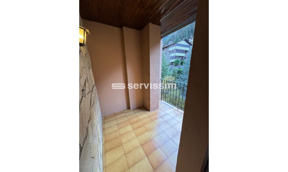 Alquiler - Apartamento / piso - Arinsal