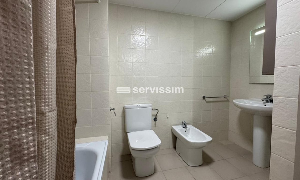 Alquiler - Apartamento / piso - Arinsal