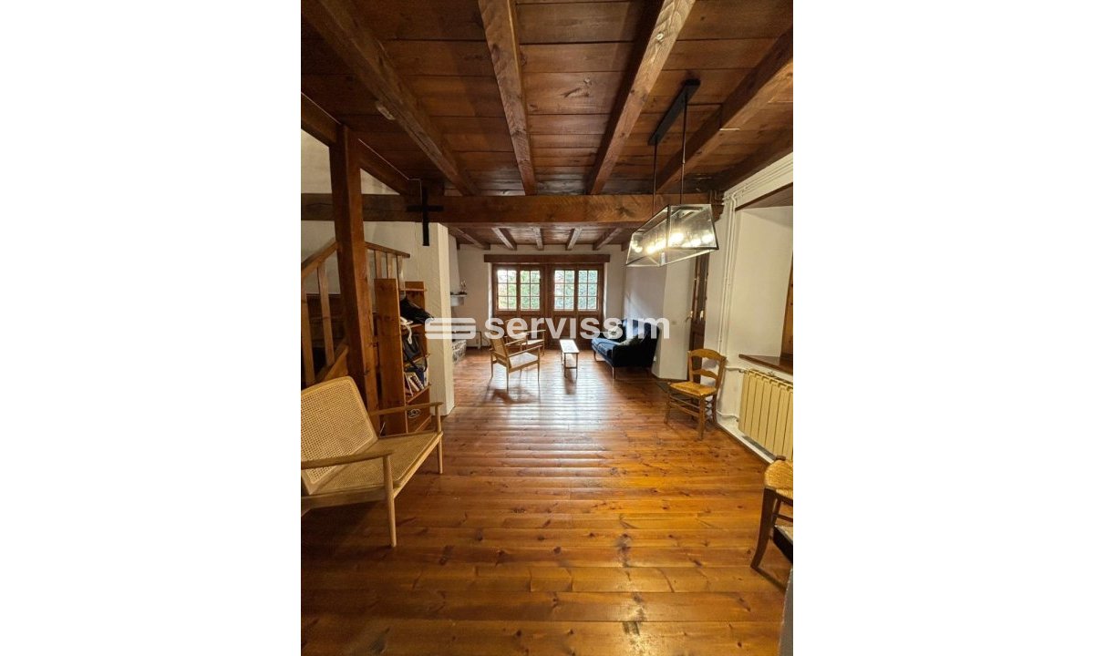 Casa adossada en venda a El Tarter, 3 habitacions, 150 metres