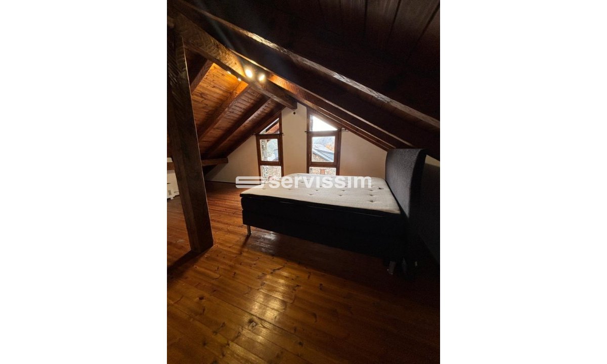 Casa adossada en venda a El Tarter, 3 habitacions, 150 metres