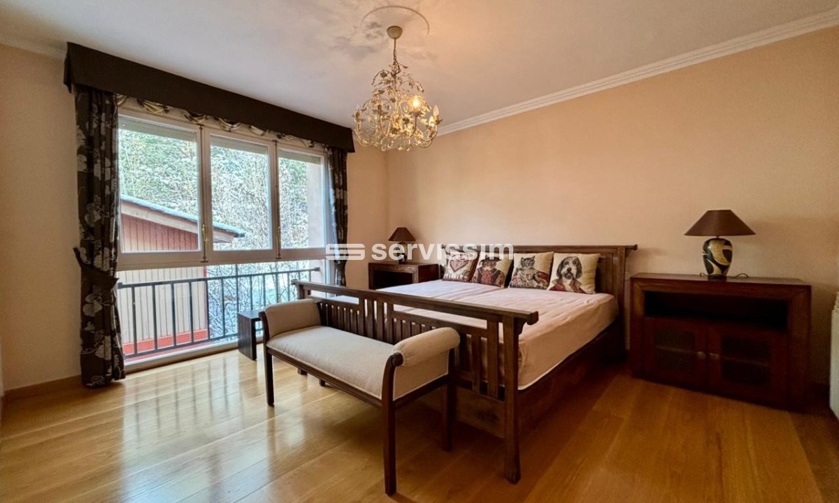 Lloguer  - Àtic - Erts