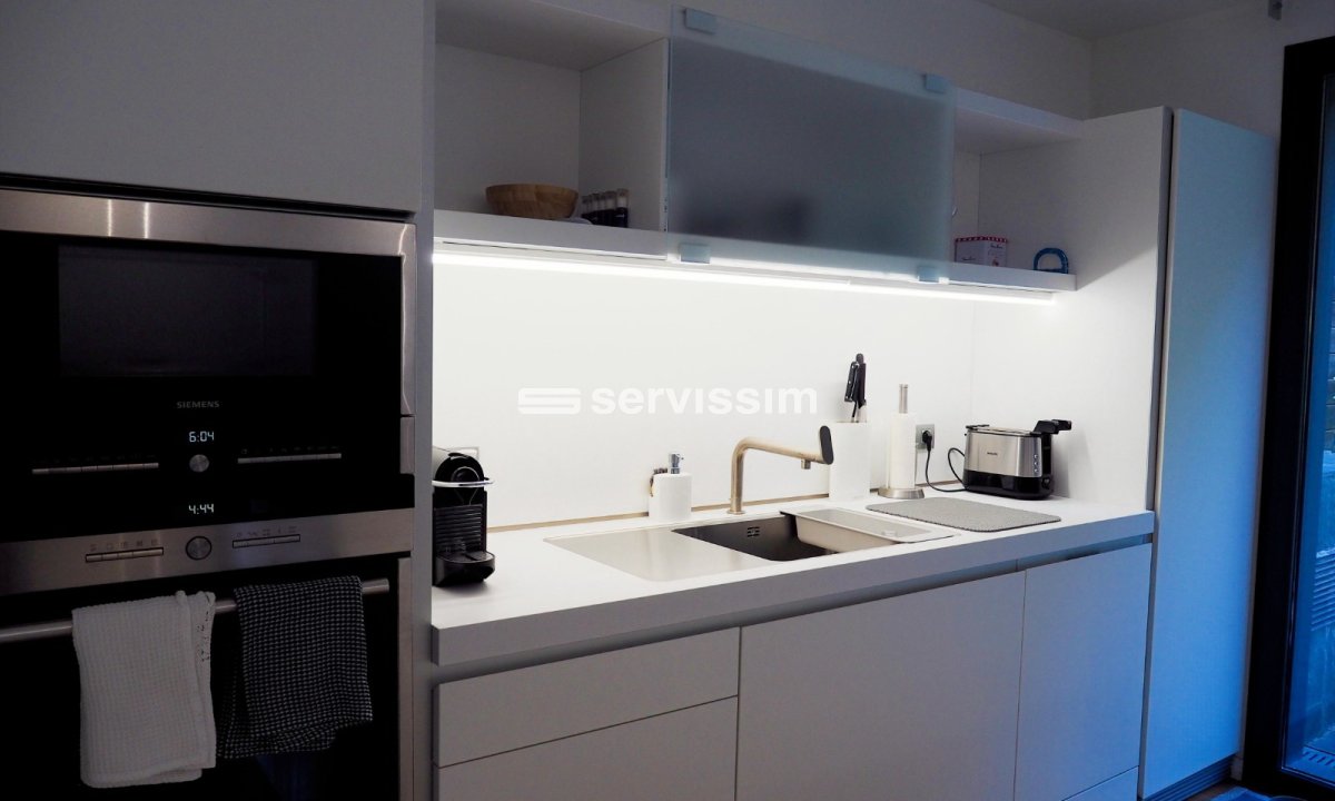 Casa adossada de lloguer a La Massana, 4 habitacions, 317 metres