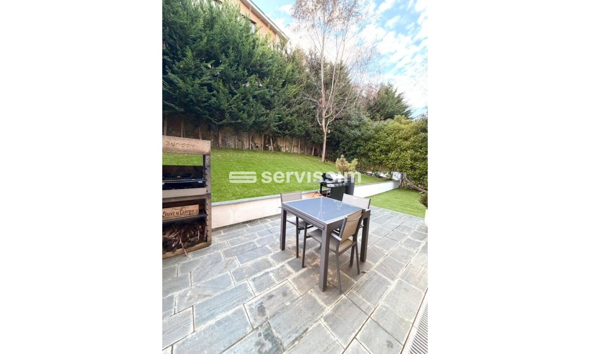 Lloguer  - Casa Adossada - Escás - Escàs