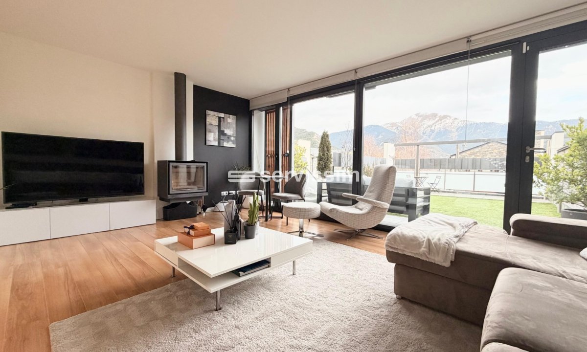 Lloguer  - Casa Adossada - Escás - Escàs