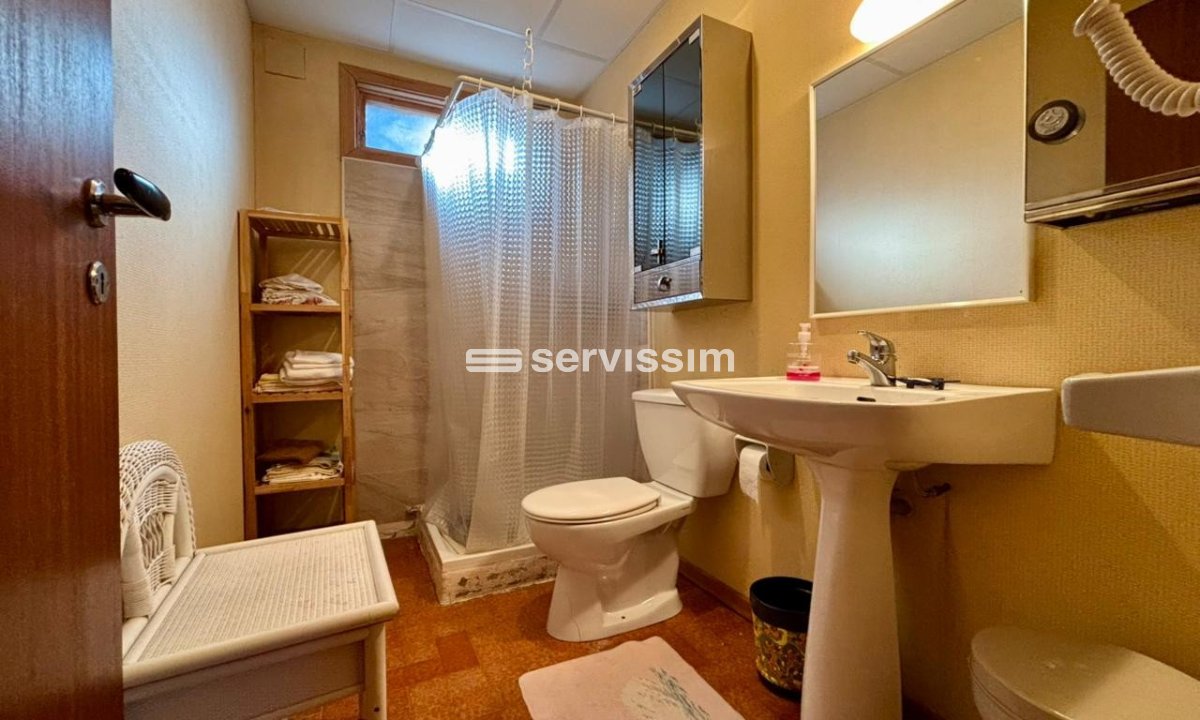 Chalet en venta en Aubinyà, 4 habitaciones, 194 metros