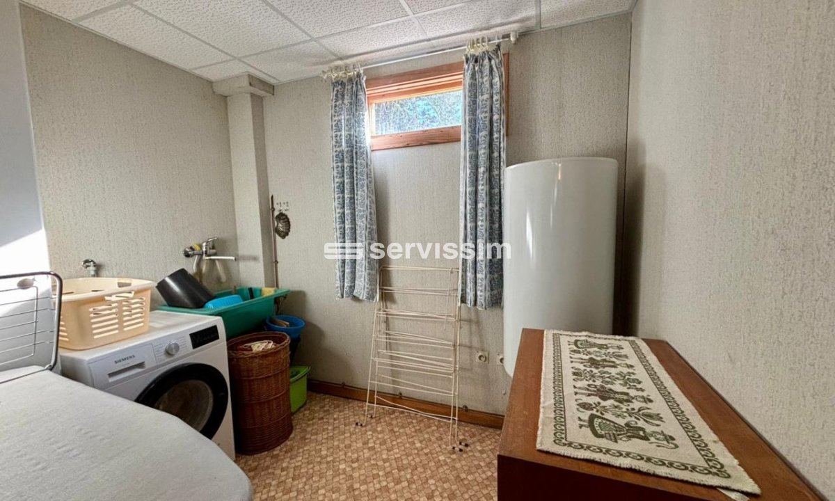 Chalet en venta en Aubinyà, 4 habitaciones, 194 metros