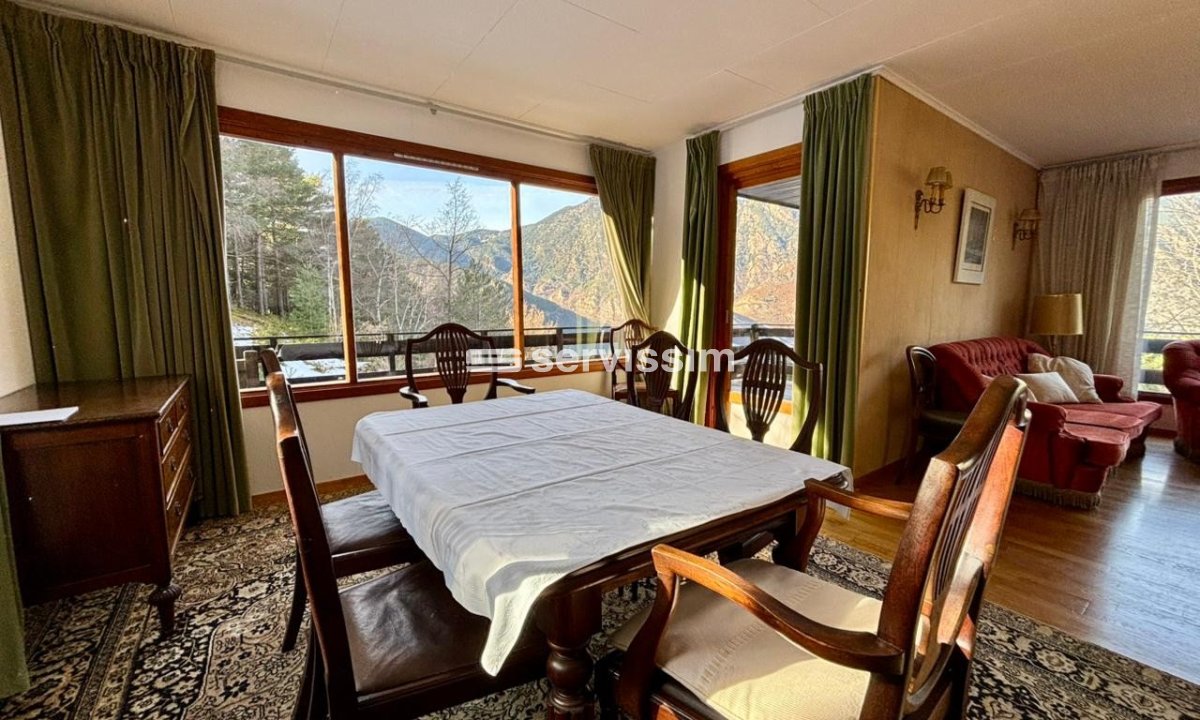 Chalet en venta en Aubinyà, 4 habitaciones, 194 metros