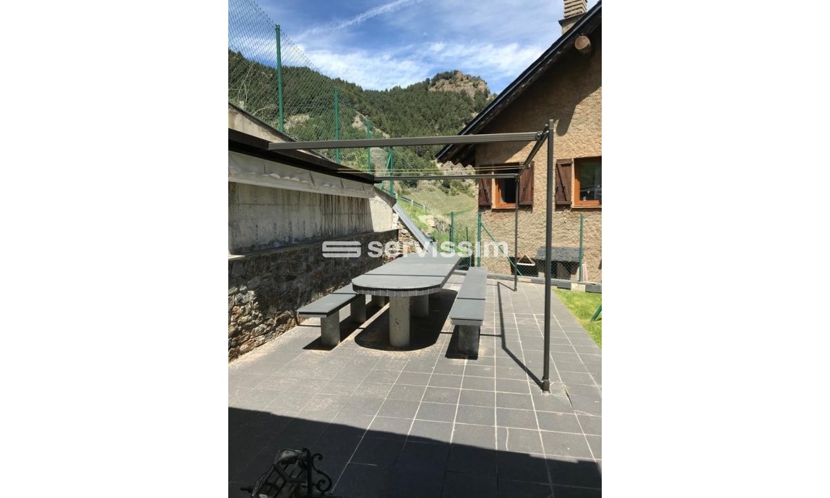 Xalet en venda a Pal, 4 habitacions, 260 metres