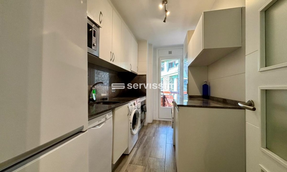 Lloguer  - Apartament / pis - Arinsal