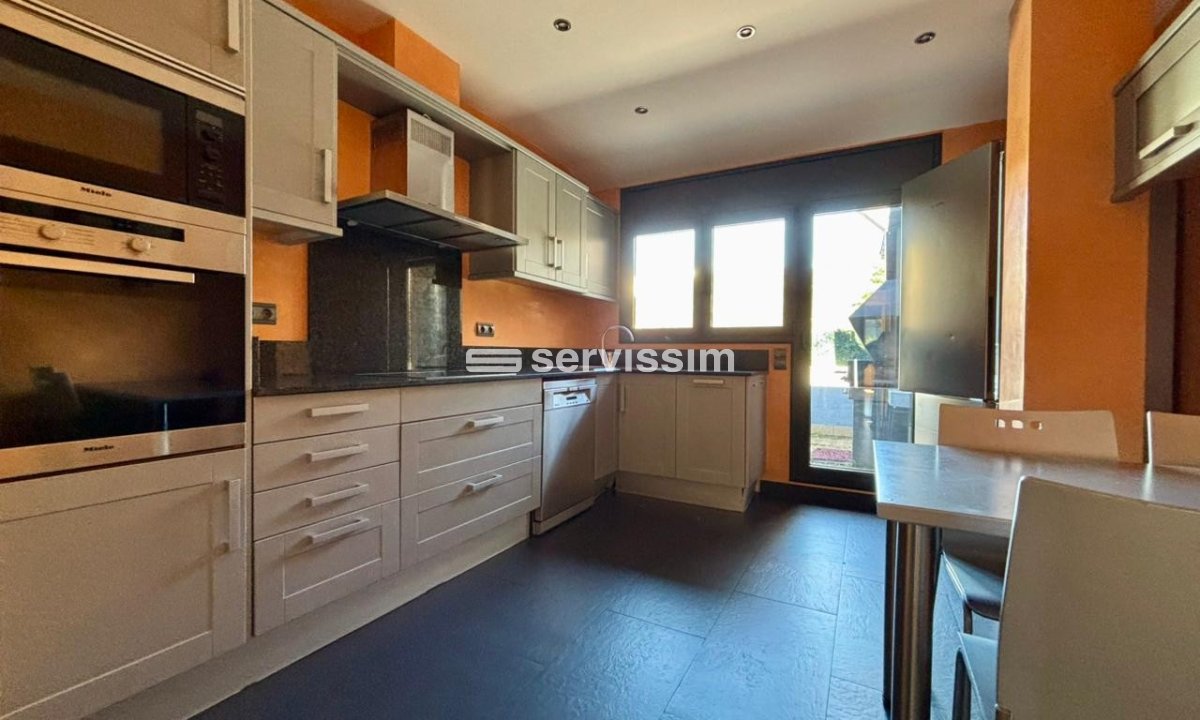 Lloguer  - Àtic - Anyós