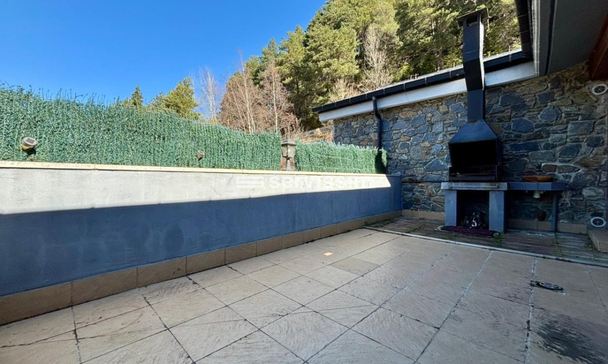 Ático de alquiler en Anyós, 4 habitaciones, 169 metros