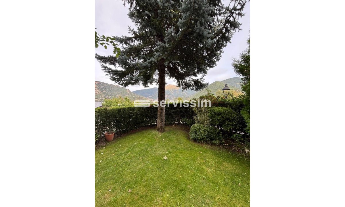 En venda - Casa Adossada - Sispony