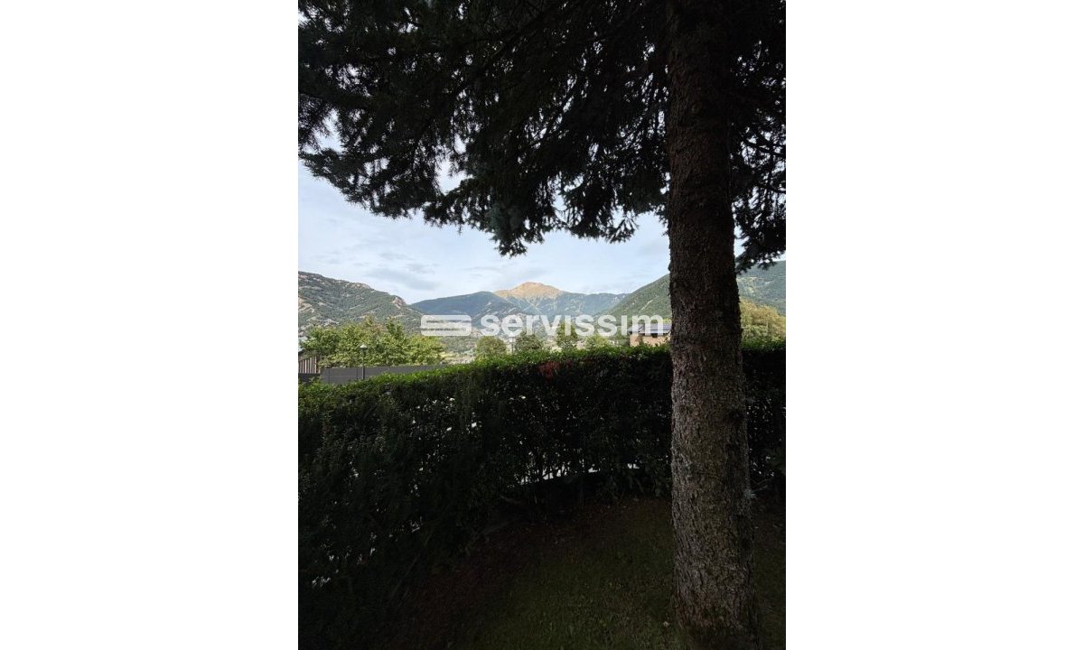 En venda - Casa Adossada - Sispony