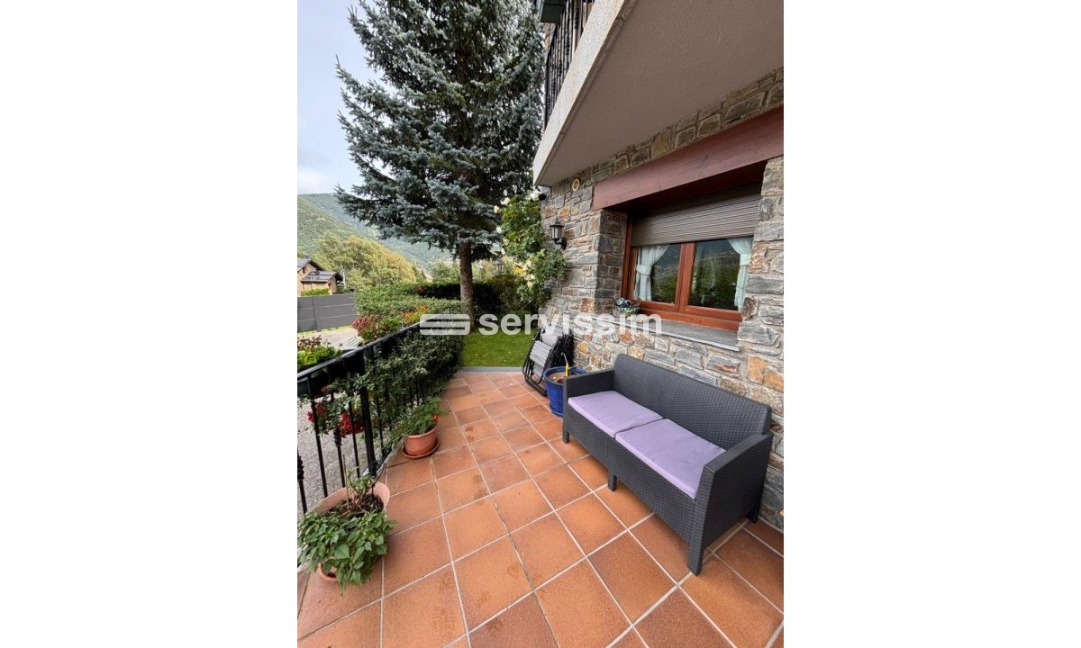 En venda - Casa Adossada - Sispony