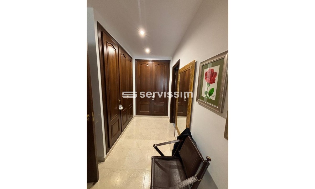 En venda - Casa Adossada - Sispony